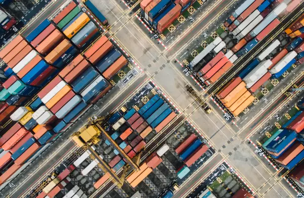 Precios altos y menores ventas generarán reducción en importaciones para el arranque del 2025