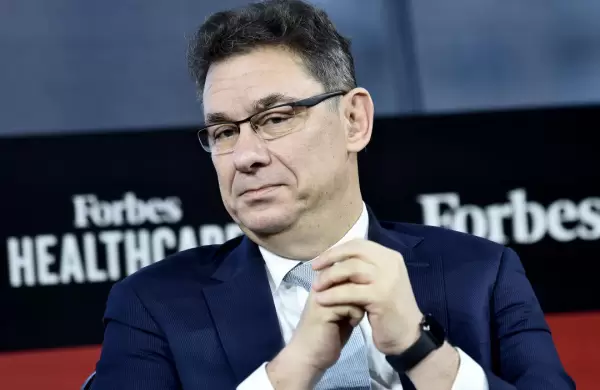 Pfizer invierte US$ 4.900 millones para entrar al mercado farmacéutico más caliente