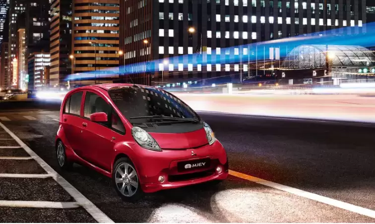 Mitsubishi i-MiEV 100% eléctrico. Foto: Mitsubishi