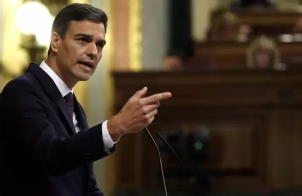 El gobierno español quiere hacerle pagar a Milei mientras los empresarios hacen cálculos pensando en sus inversiones