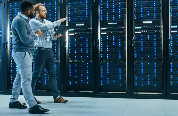 Director de Google revela tres empleos claves para la empresa: cuáles son y cuánto ganan