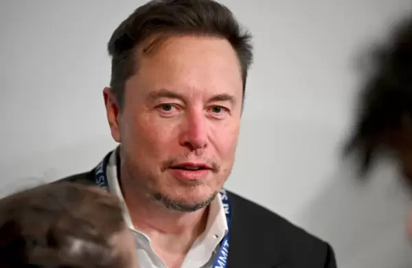 Golpe para Elon Musk: el mercado desconfía de los futuros robotaxis de Tesla