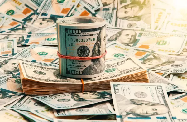 Agentes económicos esperan que el dólar ronde G. 7.350 para fin de año