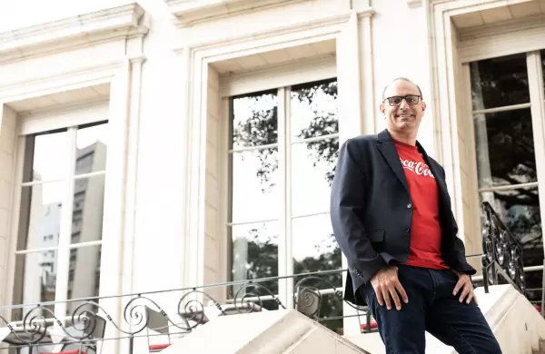 Cómo trabaja WPP OpenX, la agencia de creatividad de Coca-Cola que realiza 135.000 avisos por año