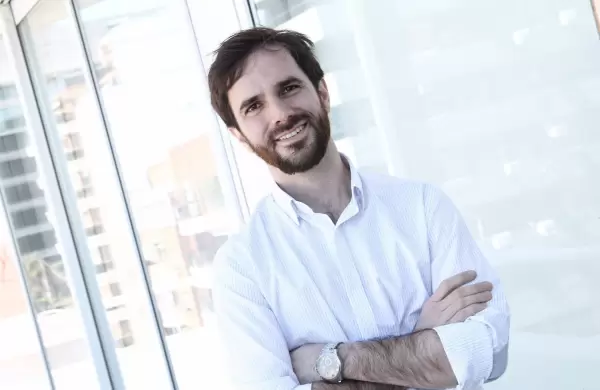 Cómo es la nueva plataforma de viajes personalizados con Inteligencia Artificial Generativa
