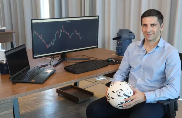 El exfutbolista que encontró su nuevo partido en el trading