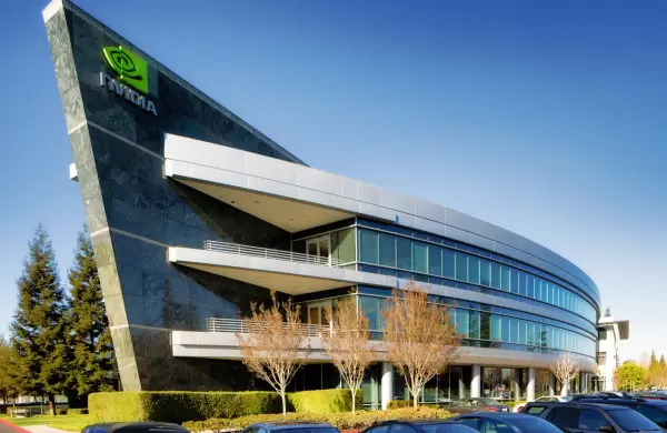 Nvidia colapsó un 13% en Wall Street y hundió al resto de tecnológicas: qué pasó
