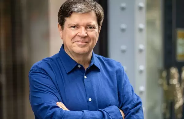 Qué cambia en la carrera de la IA: Yann LeCun, el "anti Altman" que recaudó US$ 1.000 millones para desafiar el camino de ChatGPT