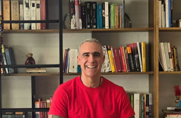La biblioteca de un líder, las lecturas esenciales del CEO de Digicel Marcelo Cataldo