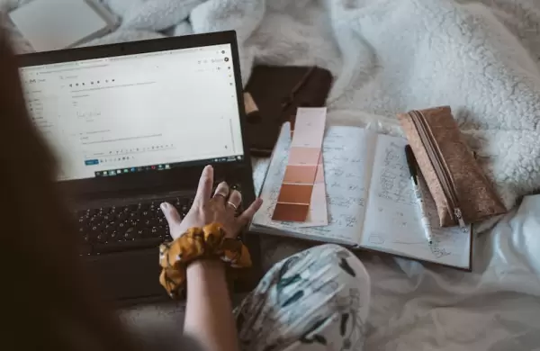 La función "ayudame a escribir" de Gemini ya está disponible en español para Gmail y Google Docs