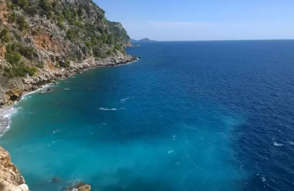 Desde España a Portugal, las mejores 15 playas secretas de toda Europa