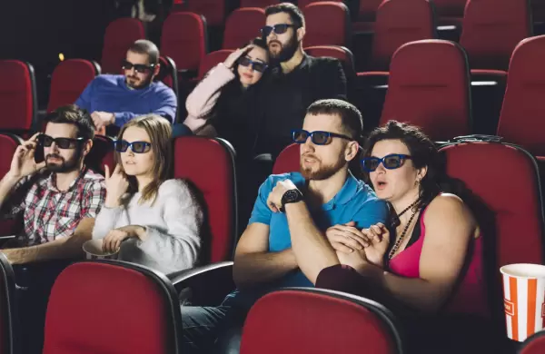 Netflix compra Warner Bros: ¿qué pasará con los estrenos en cine?