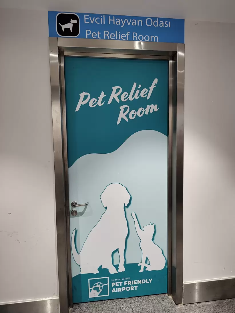 sala de relax para mascotas aeropuerto