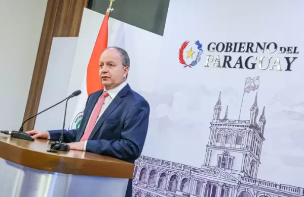 Estabilidad y crecimiento son los dos ingredientes para atraer inversiones, según ministro de Economía