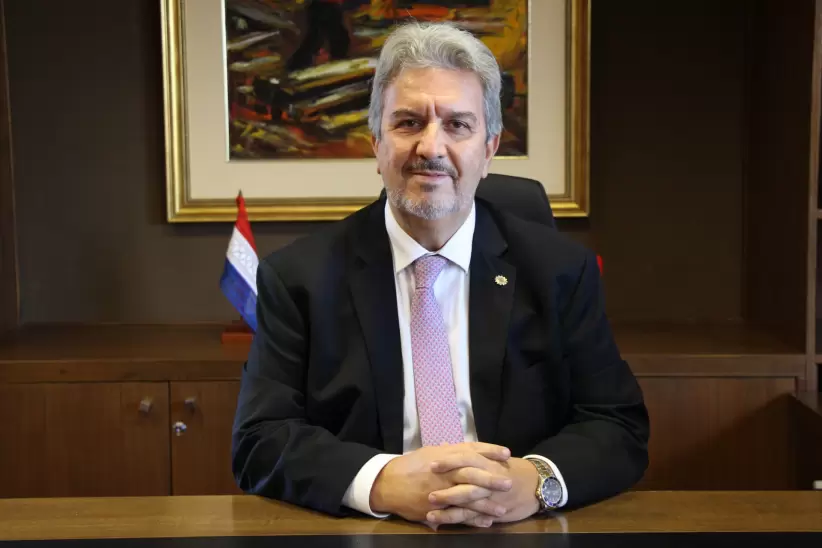 ENRIQUE DUARTE, PRESIDENTE DE LA UNIÓN
INDUSTRIAL PARAGUAYA (UIP)