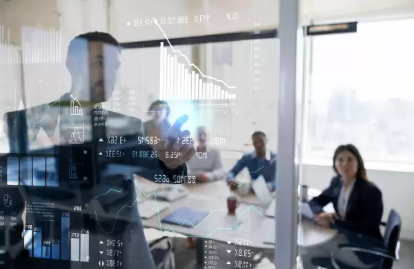 Más empresas deben financiarse a través de la bolsa para impulsar crecimiento del mercado de valores