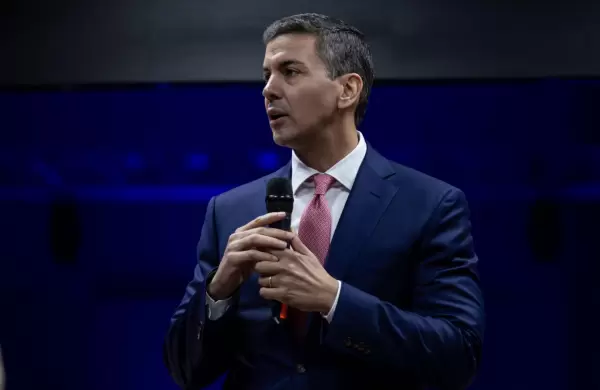 "Tenemos todo para ser el país más desarrollado de América Latina", Santiago Peña
