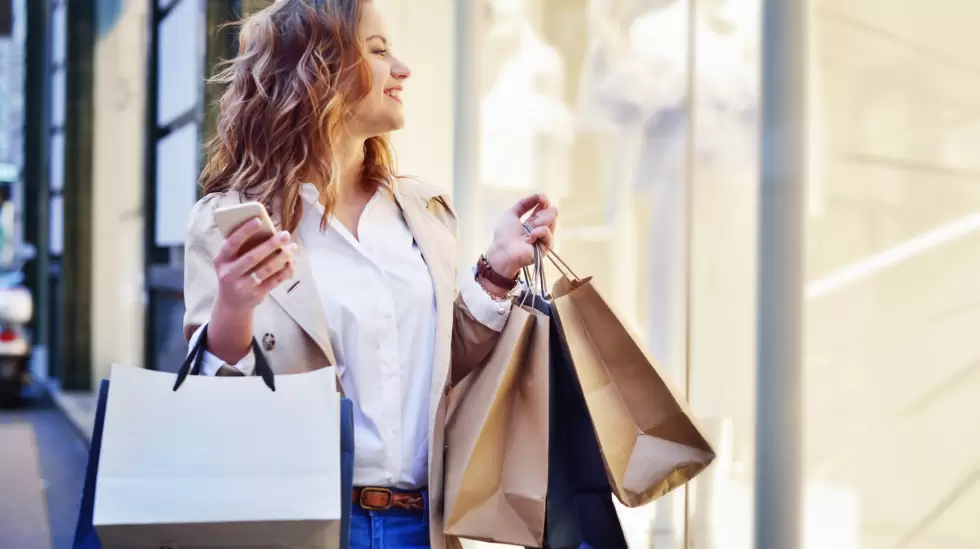 Mujer de compras