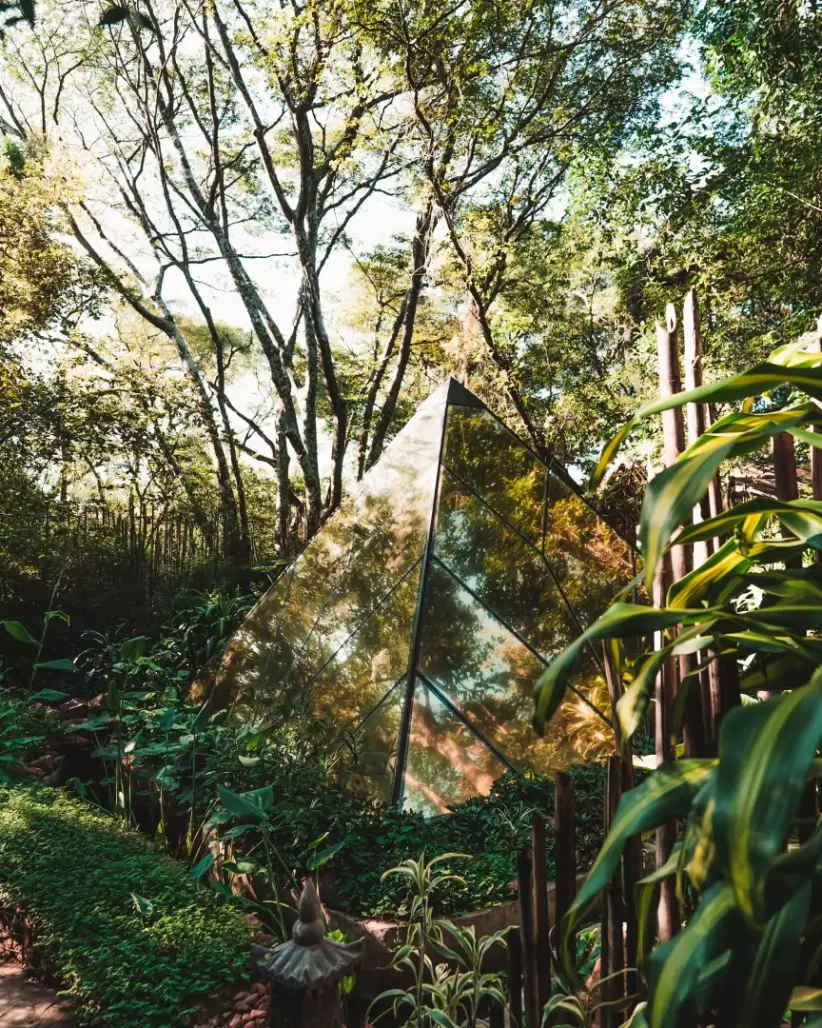 Piramide CHI, Satori Zen Club