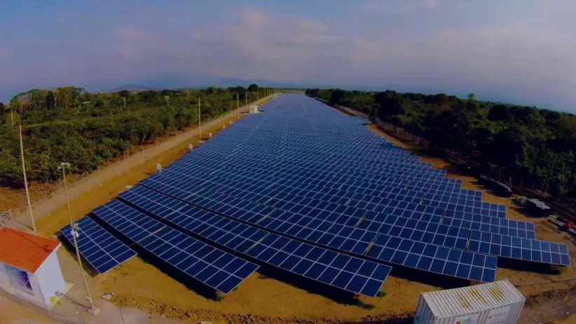 Paneles solares Sun Conservation Luis Fernando Calderón