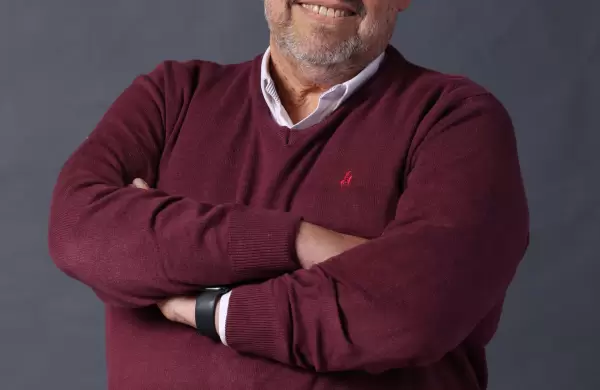 Capitalizar el crecimiento con mayor ahorro interno, según Manuel Ferreira