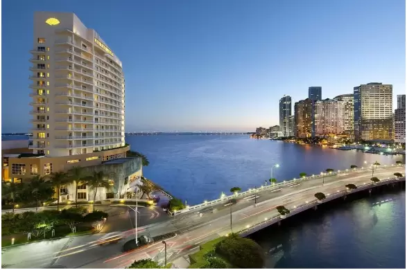 Espere brillo, glamour y una excelente ubicación en Mandarin Oriental, Miami.