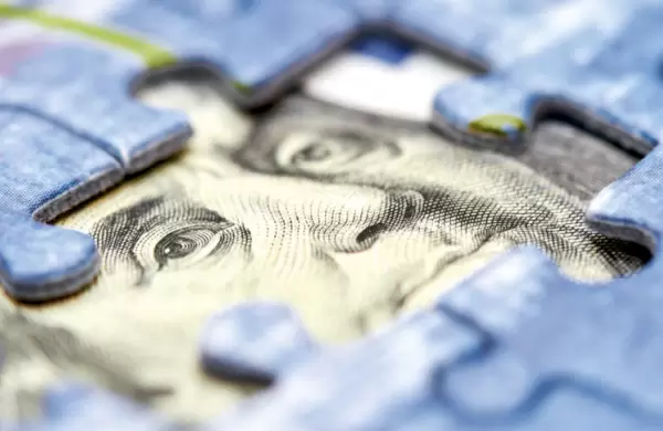 Dólar versus guaraní: Una batalla con varios frentes