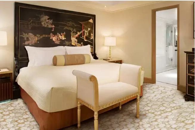 La elegante gran dama de la capital.El St. Regis Pekín