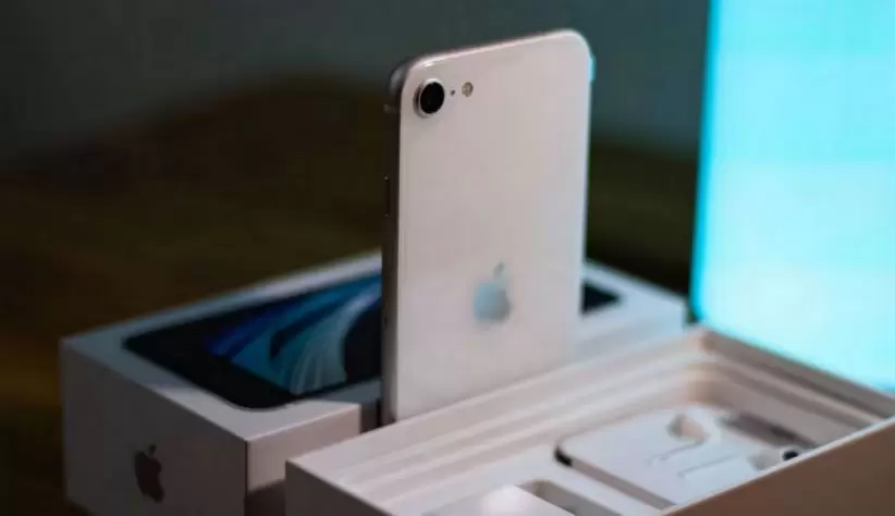 El negocio del iPhone no está en declive.