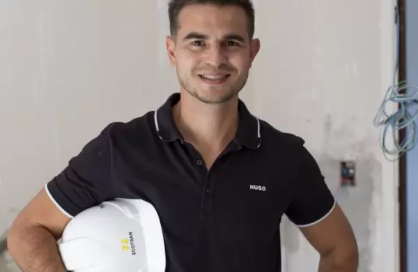 De los planos a la pantalla: Cómo un ingeniero civil convirtió la construcción en una serie de TikTok