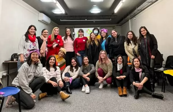 KuñaTech, la comunidad de casi 500 mujeres que impulsa la tecnología en Paraguay