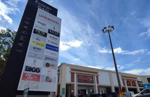 Century Plaza festeja 8 años siendo el shopping que redefine el comercio y la vida urbana en Lambaré (tiene más de 350 mil visitas al año)