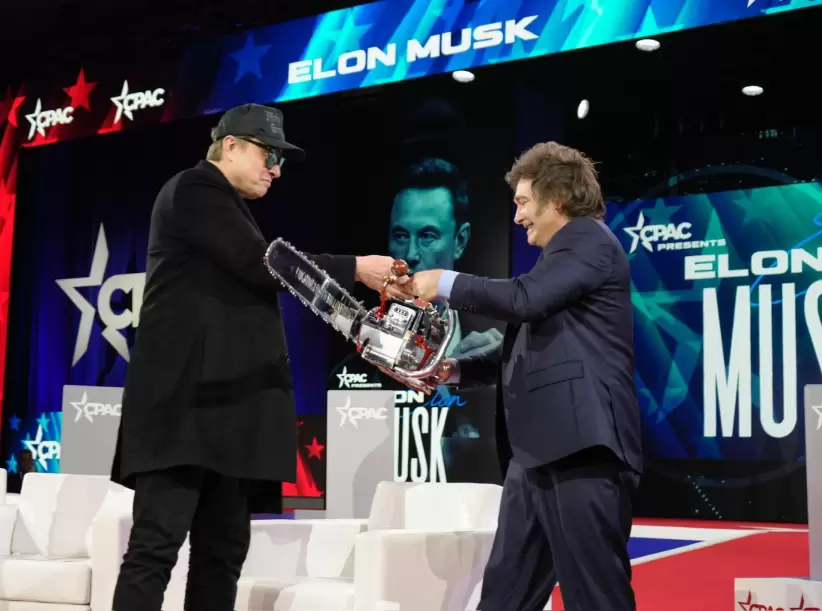 La imagen de Elon Musk daña la reputación de la automotriz.