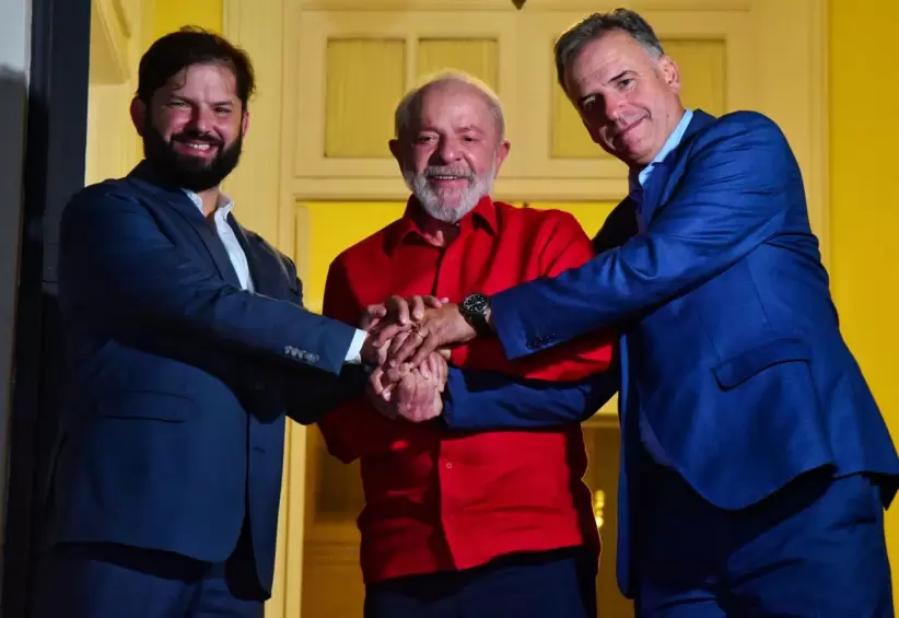 Gabriel Boric, presidente de Chile; Luis Inácio "Lula" da Silva, presidente de Brasil y Yamandú Orsi, presidente de Uruguay. Foto: Comunicación Orsi.