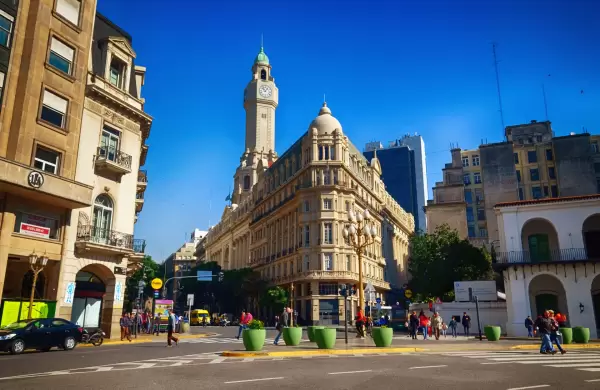 Buenos Aires se encuentra entre las 100 mejores ciudades del mundo para vivir y trabajar