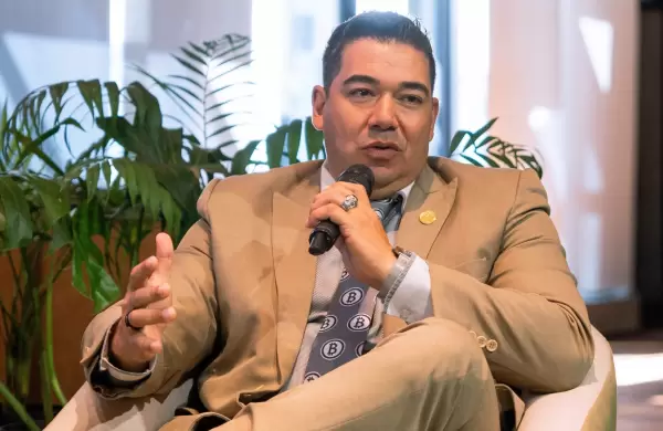 Lecciones desde El Salvador: cómo regular el cripto en Paraguay, sin miedo al cambio