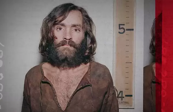 Qué ver: CHAOS y The pigeon tunnel, un asesino y un novelista en dos documentales notables
