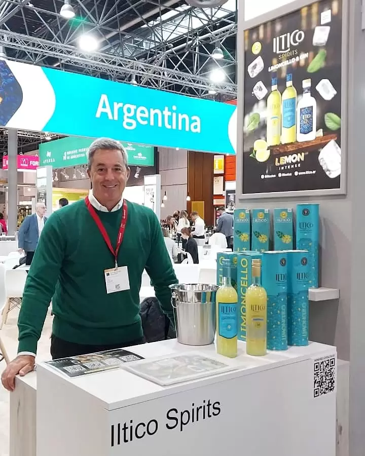 Iltico limoncello limón bebidas