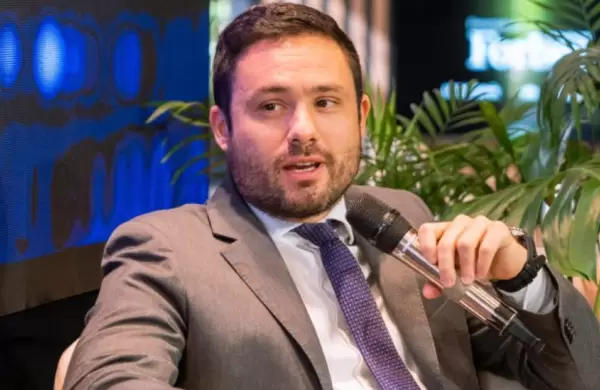 La educación y la tecnológica son claves para el nuevo salto en el sistema financiero, observó Presidente de ueno
