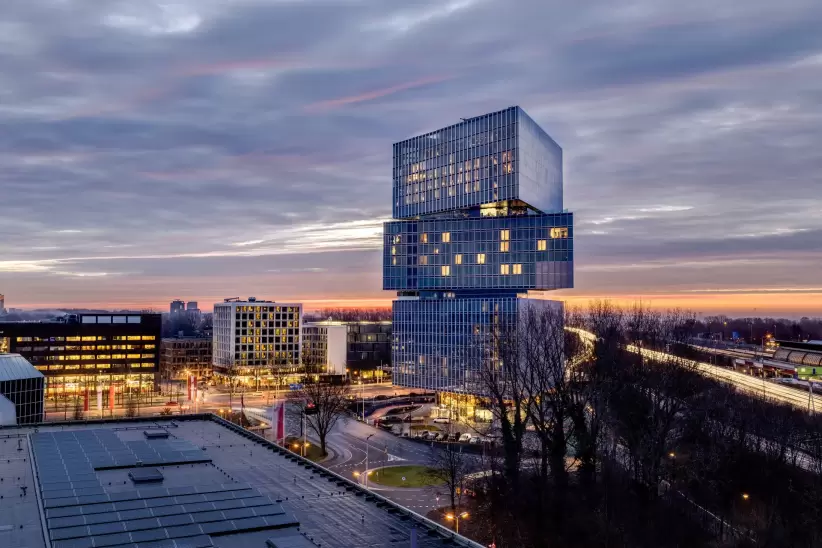 nhow amsterdam rai_facade