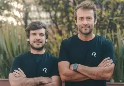 El ex PedidosYa que fundó una startup de IA para escalar empresas con "trabajadores digitales"