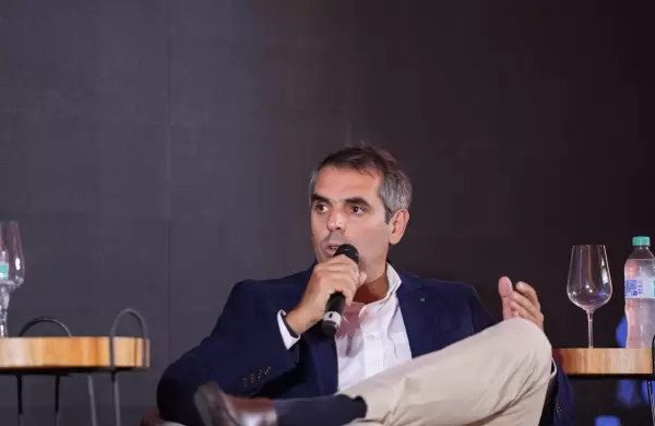 La innovación en el campo impulsa la biotecnología ganadera en Paraguay, destacan desde Provet SRL