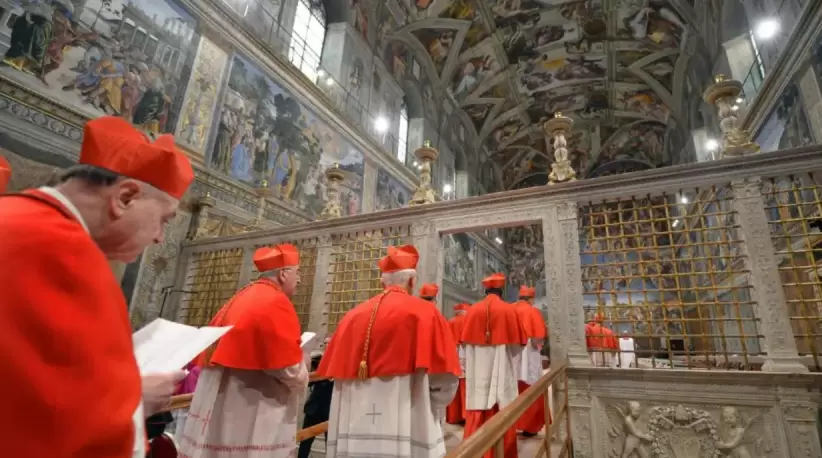 Cardenales, papa, iglesia