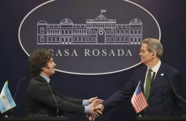 Acuerdo cerrado: el Tesoro norteamericano ya activó el salvataje para la Argentina y vendió dólares para calmar al mercado