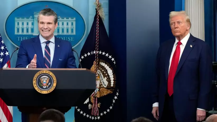 Trump, Hegseth