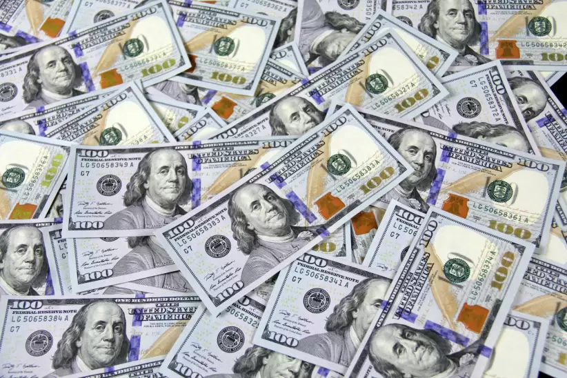 Billetes de 100 dólares. Riqueza