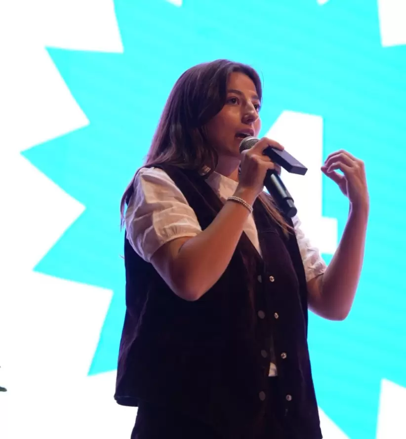Isabel Pick, Senior Account Executive de Net2Phone