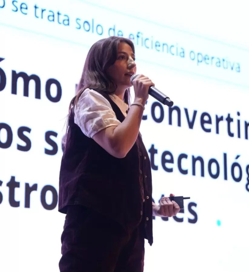 Isabel Pick, Senior Account Executive de Net2Phone