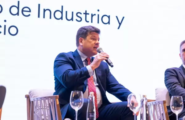 Paraguay apuesta por la tercerización como motor de crecimiento