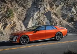 Cadillac Celestiq 2025: probamos el auto eléctrico que quiere destronar a Rolls-Royce